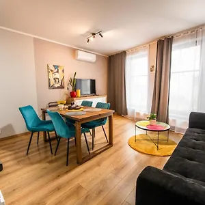 Miodowa 42 Z Miejscem Parkingowym Apartment