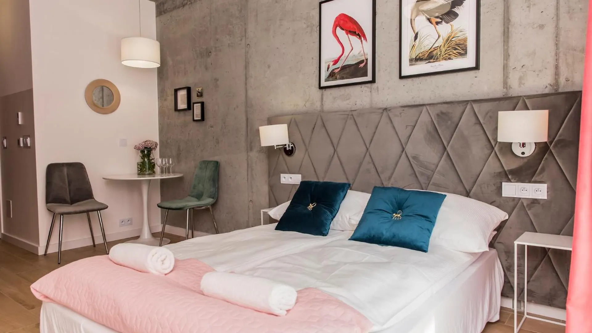 Piedmont House Daire Krakow Polonya